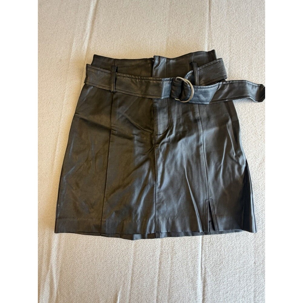 Forever 21 Women's Black Faux Leather High Rise Belted Zip Mini Skirt Size S